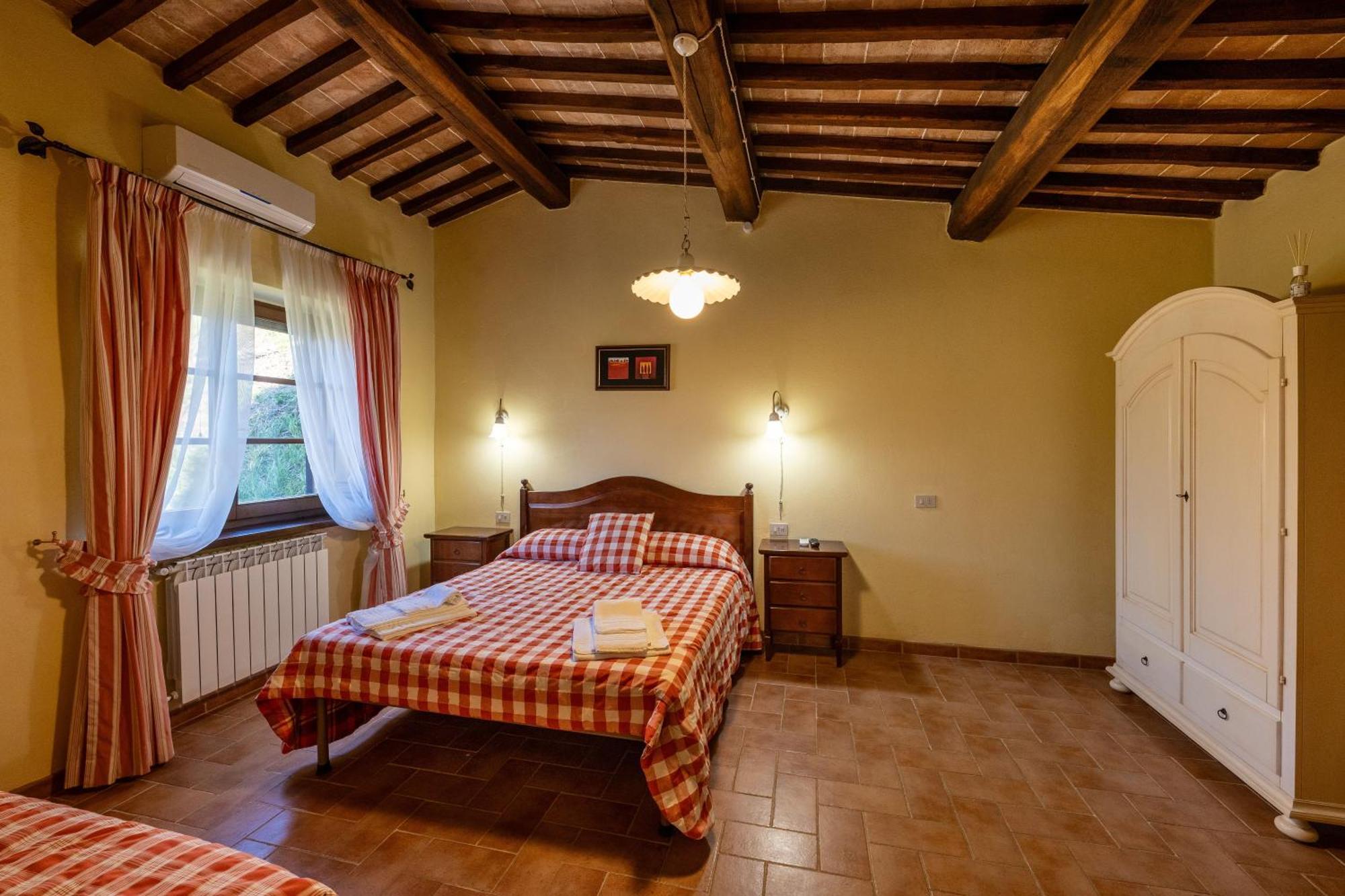 Agriturismo Fraschetta Montalcino Bagian luar foto