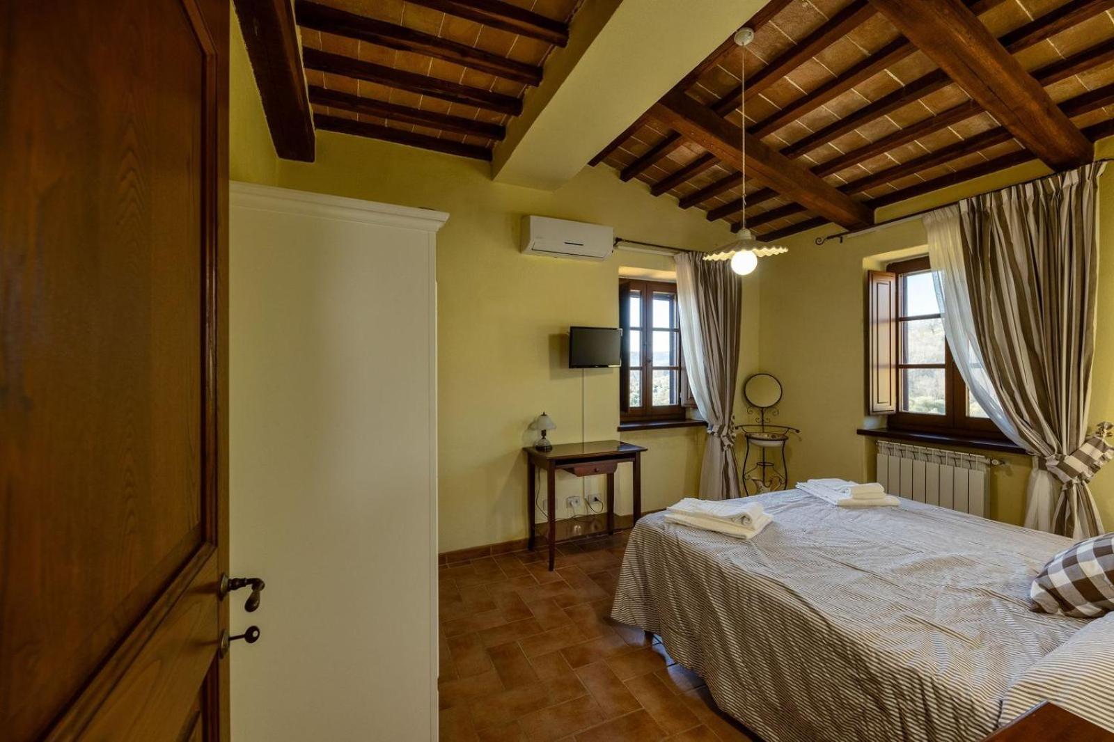 Agriturismo Fraschetta Montalcino Bagian luar foto