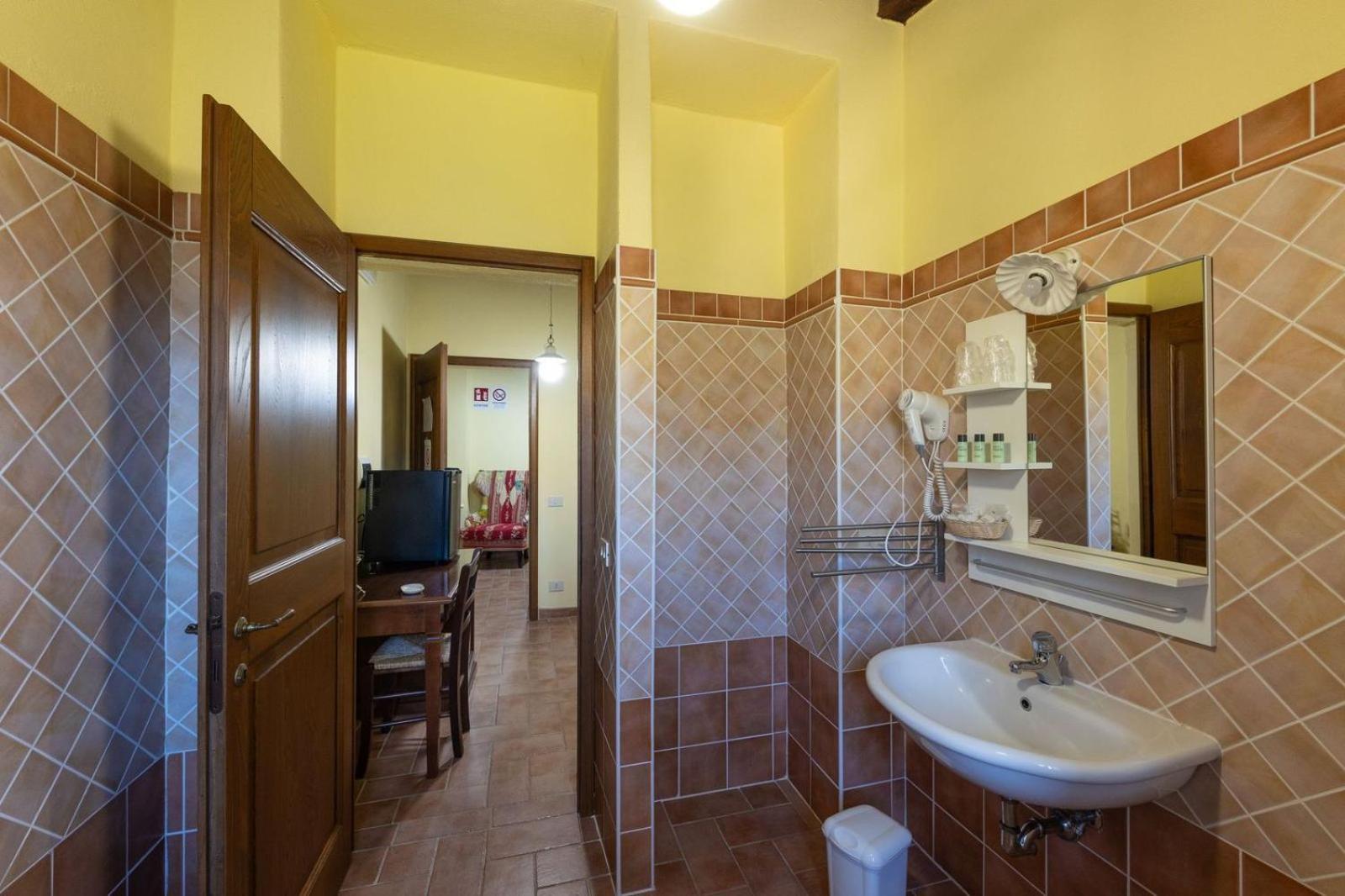 Agriturismo Fraschetta Montalcino Bagian luar foto