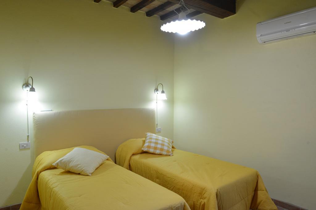 Agriturismo Fraschetta Montalcino Bagian luar foto