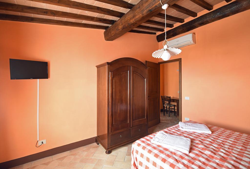 Agriturismo Fraschetta Montalcino Bagian luar foto